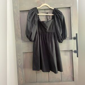 Abercrombie & Fitch black Romper with  puff sleeves
